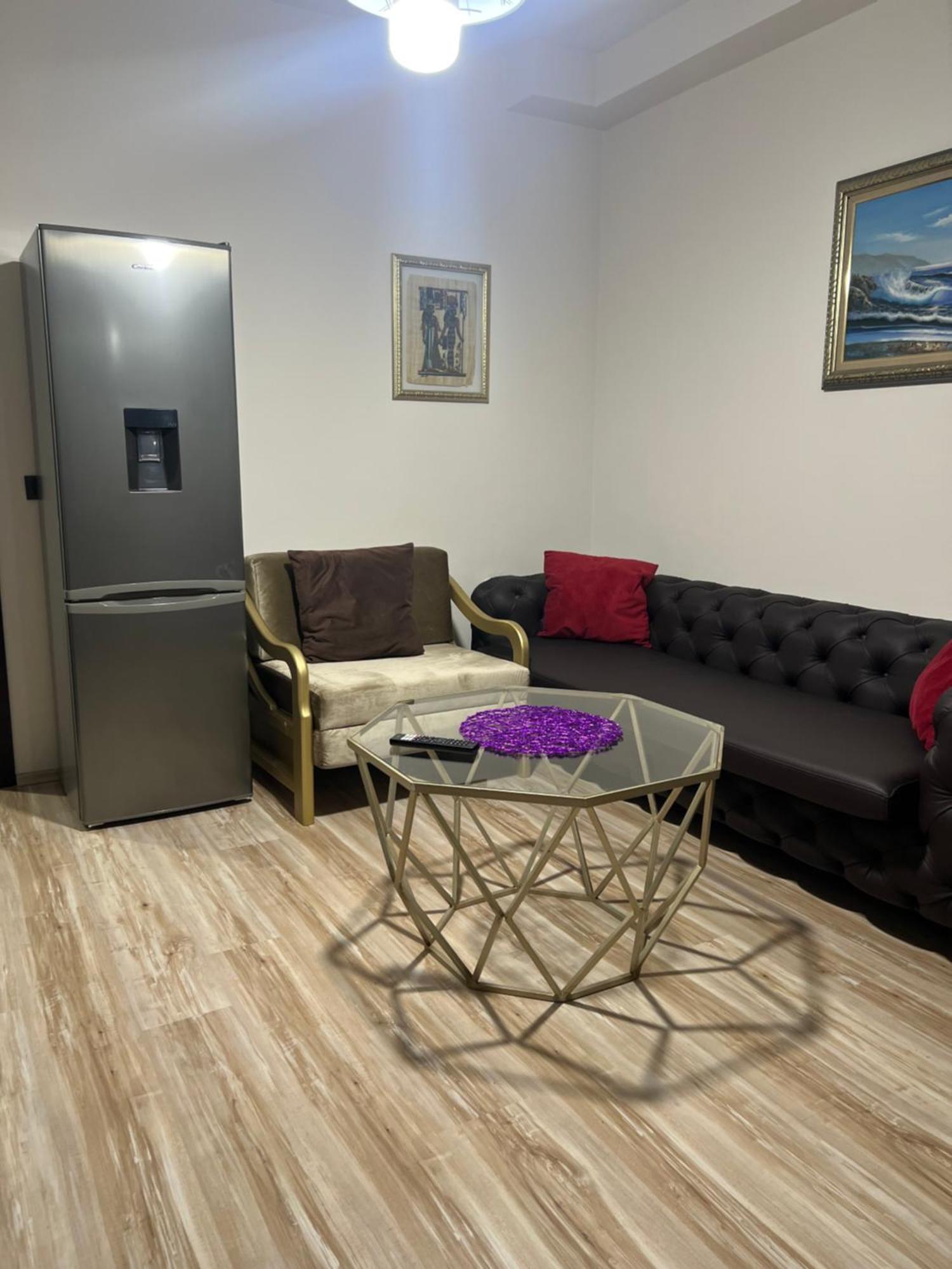 Ergi'S Studio Apartment تيرانا المظهر الخارجي الصورة